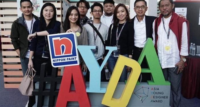 Desainer Muda Indonesia Sukses Tunjukkan Karya Terbaiknya 1 Desainer Muda Indonesia Sukses Tunjukkan Karya Terbaiknya