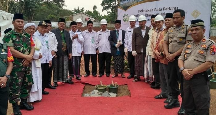 Intiland Membangun Masjid Jami’ Al-Kautsar Talaga Bestari 1 Intiland Membangun Masjid Jami’ Al-Kautsar Talaga Bestari