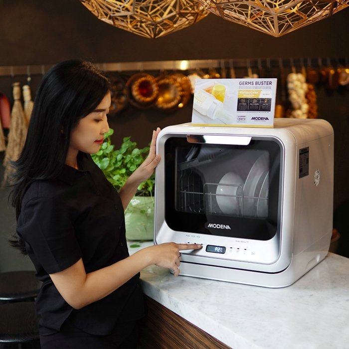 Modena Luncurkan Tiga Dishwasher 2 Aba3443b9 d5e8 4e17 add1 be9a619d7d8f