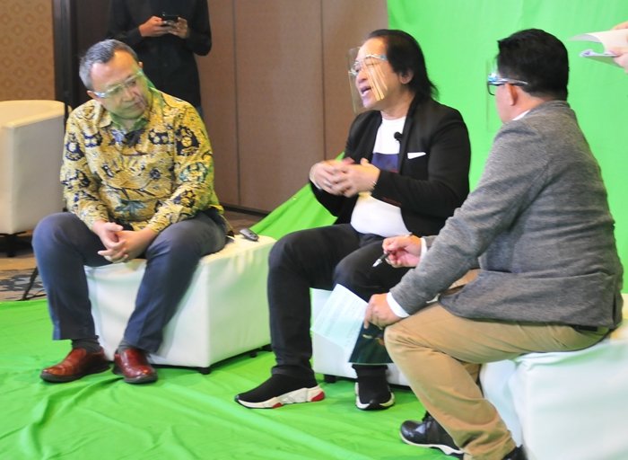 Potensi Industri Musik Di Era Digitalisasi 2 A DNS2924