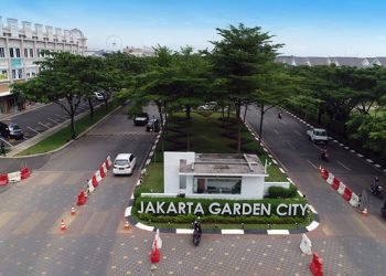 aMain Gate Jakarta Garden City