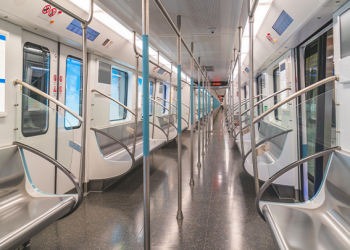 01 Signify UVC Linear transportation use