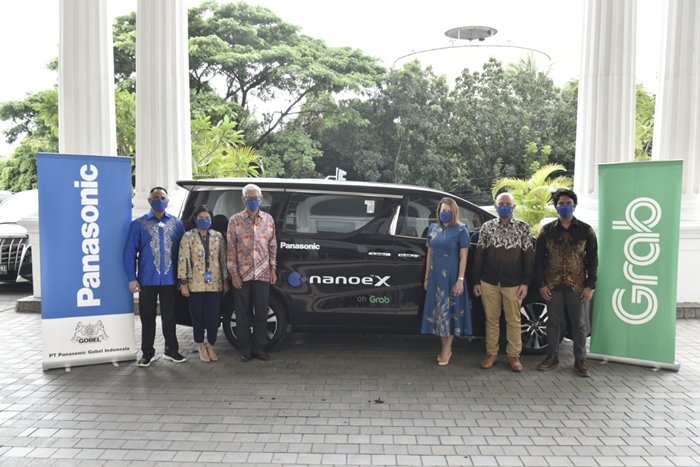 Premium Grab Tawarkan Sensasi Perjalanan Nyaman dengan nanoe™ X 2 aPhoto Group 3