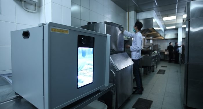 Produk Desinfeksi Philips UV-C Baru 1 aPhilips UV C Chamber untuk Professional