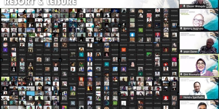 4e775923 82c4 4162 8d8a d5b157b9898b