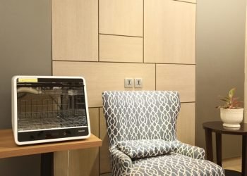 aPhilips UV C Disinfection Box 48L 2