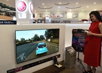 Gaming dengan TV OLED