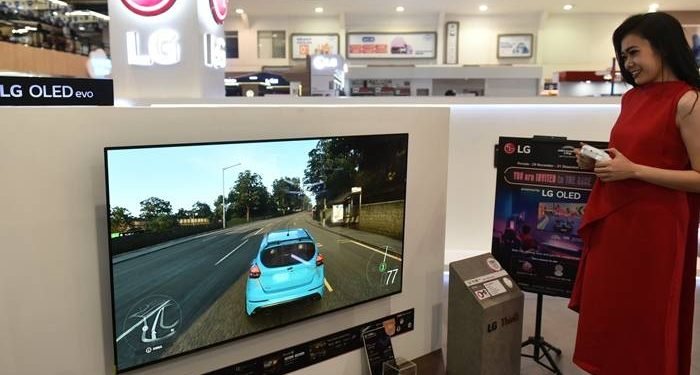 Gaming dengan TV OLED