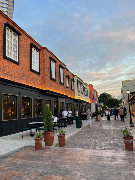 CHILLAX, Pusat Gaya Hidup Baru di Jantung Sudirman Jakarta 2 aWhatsApp Image 2022-11-21 at 17.47.10