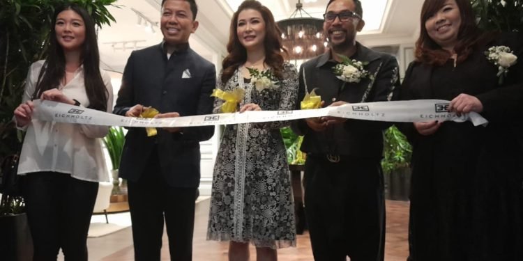 Showroom EICHHOLTZ Indonesia Hadirkan Desain Agam Riadi