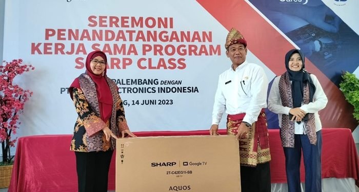 Sharp Tingkatkan Daya Serap Tenaga Kerja Lulusan SMK