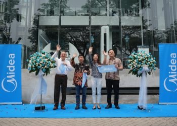 Midea Hadirkan Showroom Pertama di PIK  