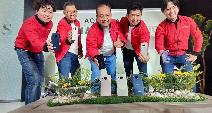 Sharp Luncurkan Smartphone Teringan AQUOS sense8