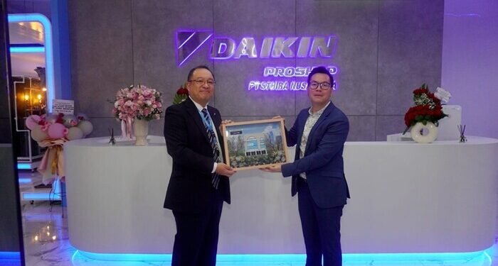 DAIKIN Resmikan Showroom Proshop Terbesar di Jabodetabek