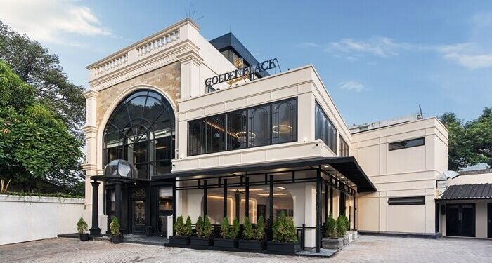 Golden Black Gourmet, Destinasi Kuliner Terbaru di Kemang Timur