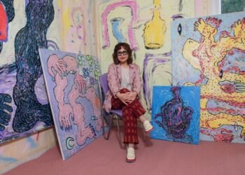 ”Figure A”, Menjelajahi berbagai kemungkinan sosok manusia