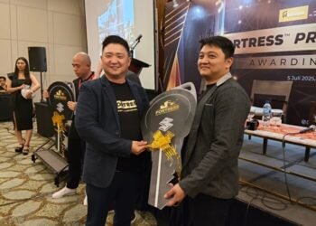 JBS Perkasa Beri Penghargaan Kepada Mitra Toko Terbaik