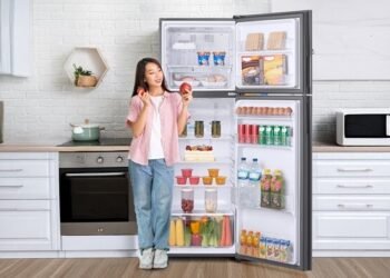 Sharp Kembali Luncuran Kulkas Terbaru 2 Sharp Kembali Luncuran Kulkas Terbaru