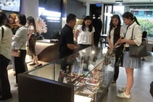 DAIKIN Resmikan Showroom Proshop Kedua di Semarang 3 daikin2