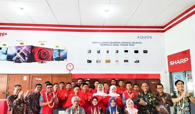 Program “Sharp Class” di SMKN 2 Yogyakarta 1 Program “Sharp Class” di SMKN 2 Yogyakarta