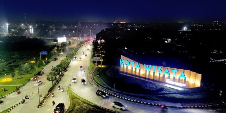 Sinar Mas Land Raih 10 Penghargaan dalam Golden Property Awards 2025